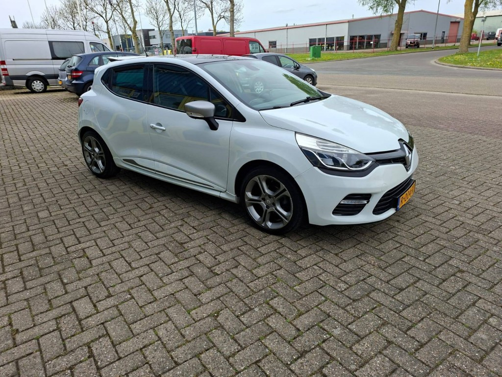 Renault Clio 1.2 iconic gt