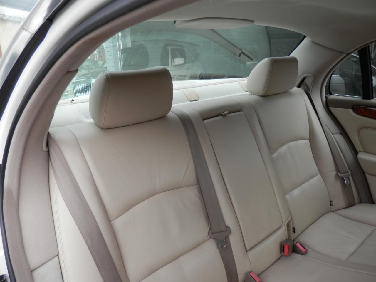 Auto Garant Biedt Aan: Jaguar XJR 4.2 S/C