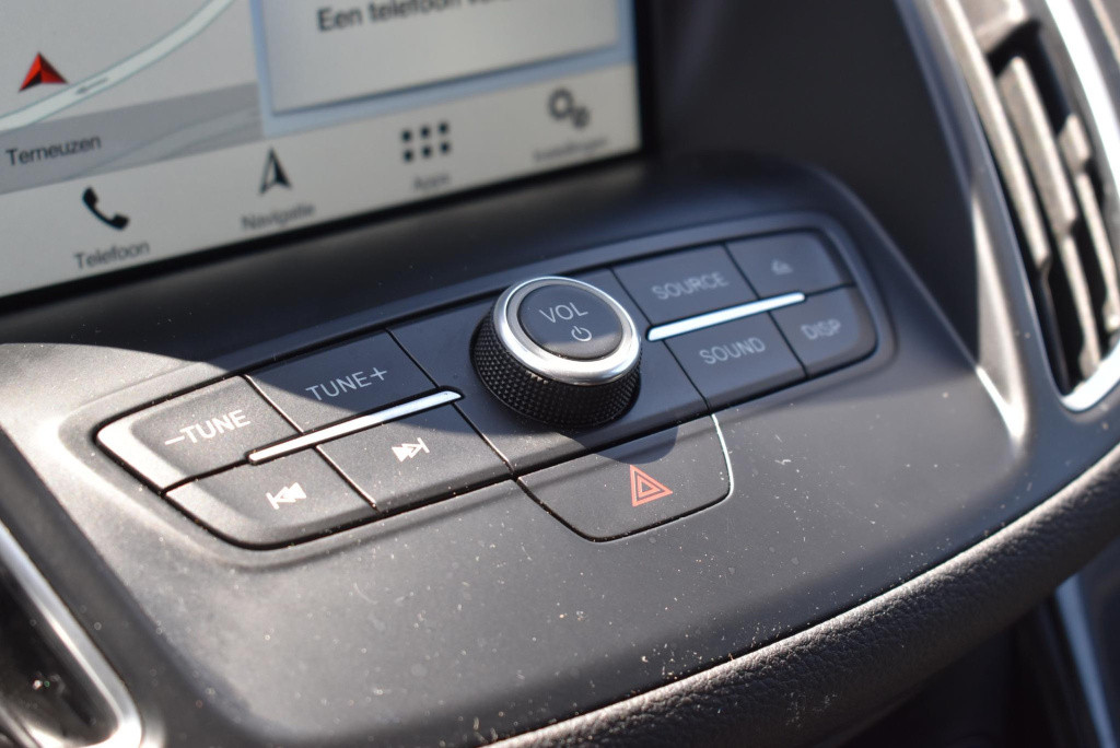 Ford C-max 1.0 titanium | cruise control | trekhaak | parkeersensoren v + a