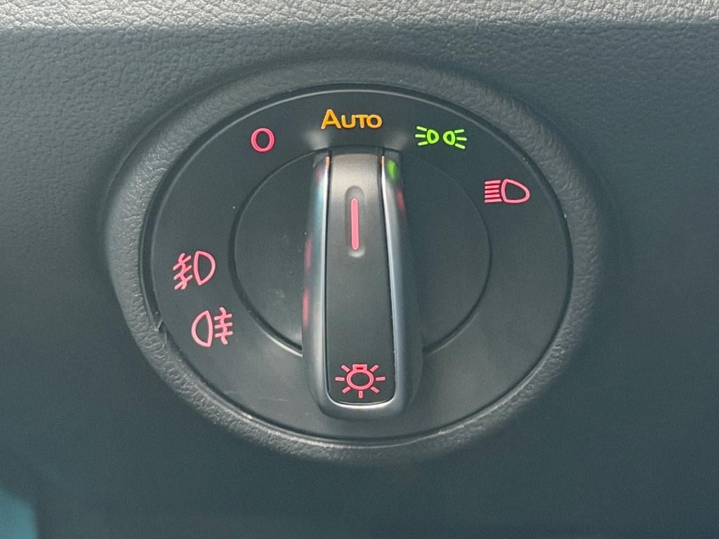 Volkswagen UP! 1.0 active 5-deurs | stoelverwarming | lichtmetalen velgen |