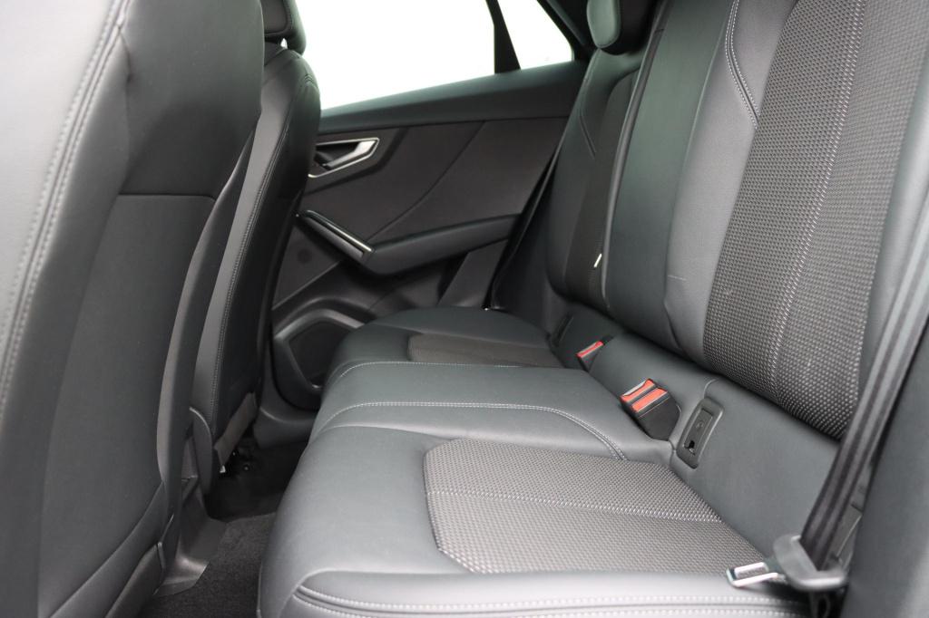 Audi Q2 35 tfsi | s edition | 150pk | s-tronic | ambiente | zwart optiek