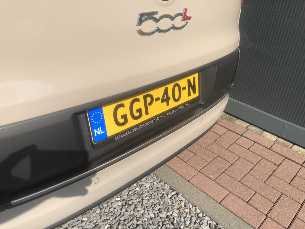 Fiat 500 L living 1.4 t-jet 120pk lounge panoramadak 5-drs