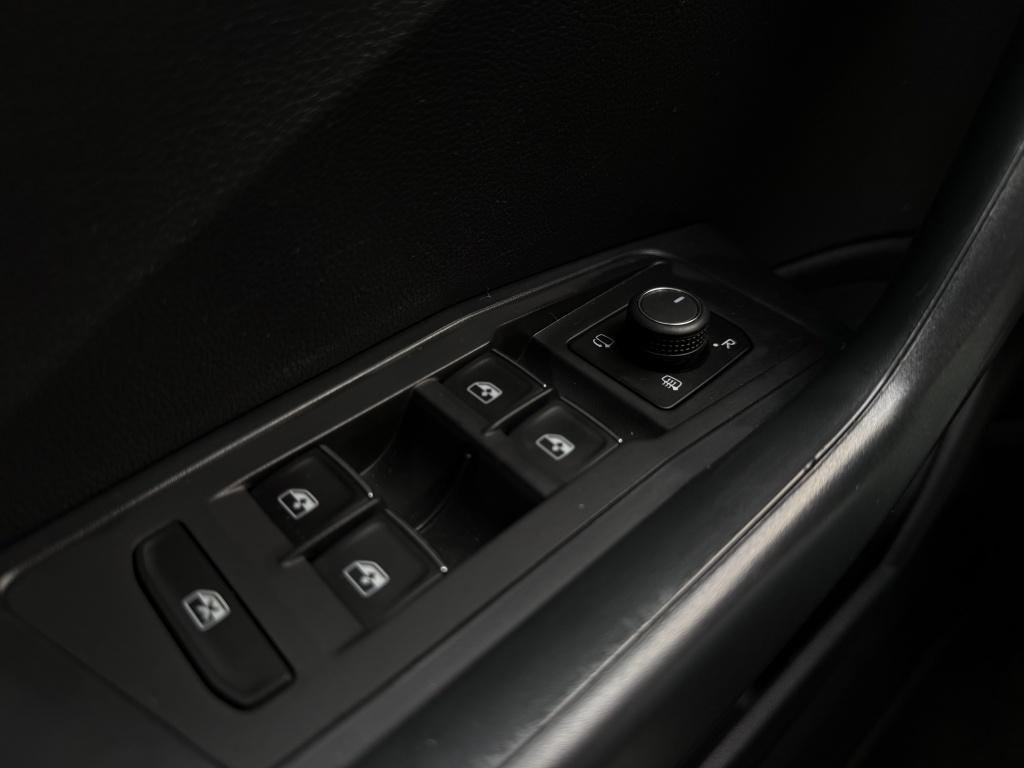 Volkswagen T-roc 1.5 tsi sport
