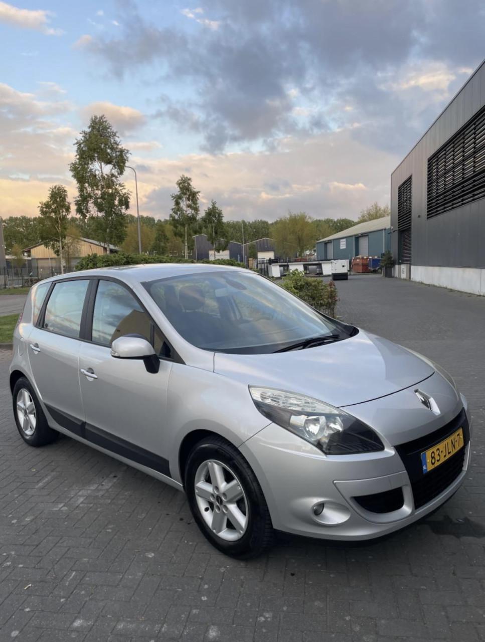 Renault Scénic 1.4 TCE 96KW 2009 Grijs | NAP | NIEUWE APK!