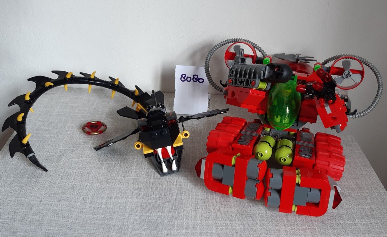 Lego Atlantis 8080: undersea explorer:.Transformer + Minifiguur