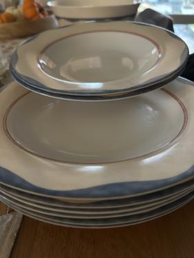 Servies borden + schaal