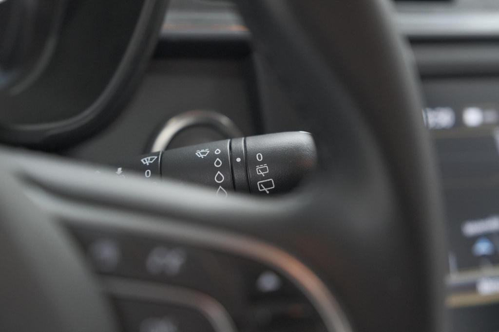 Renault Kadjar tce 140 edc limited | camera | dodehoekdetectie | apple carp