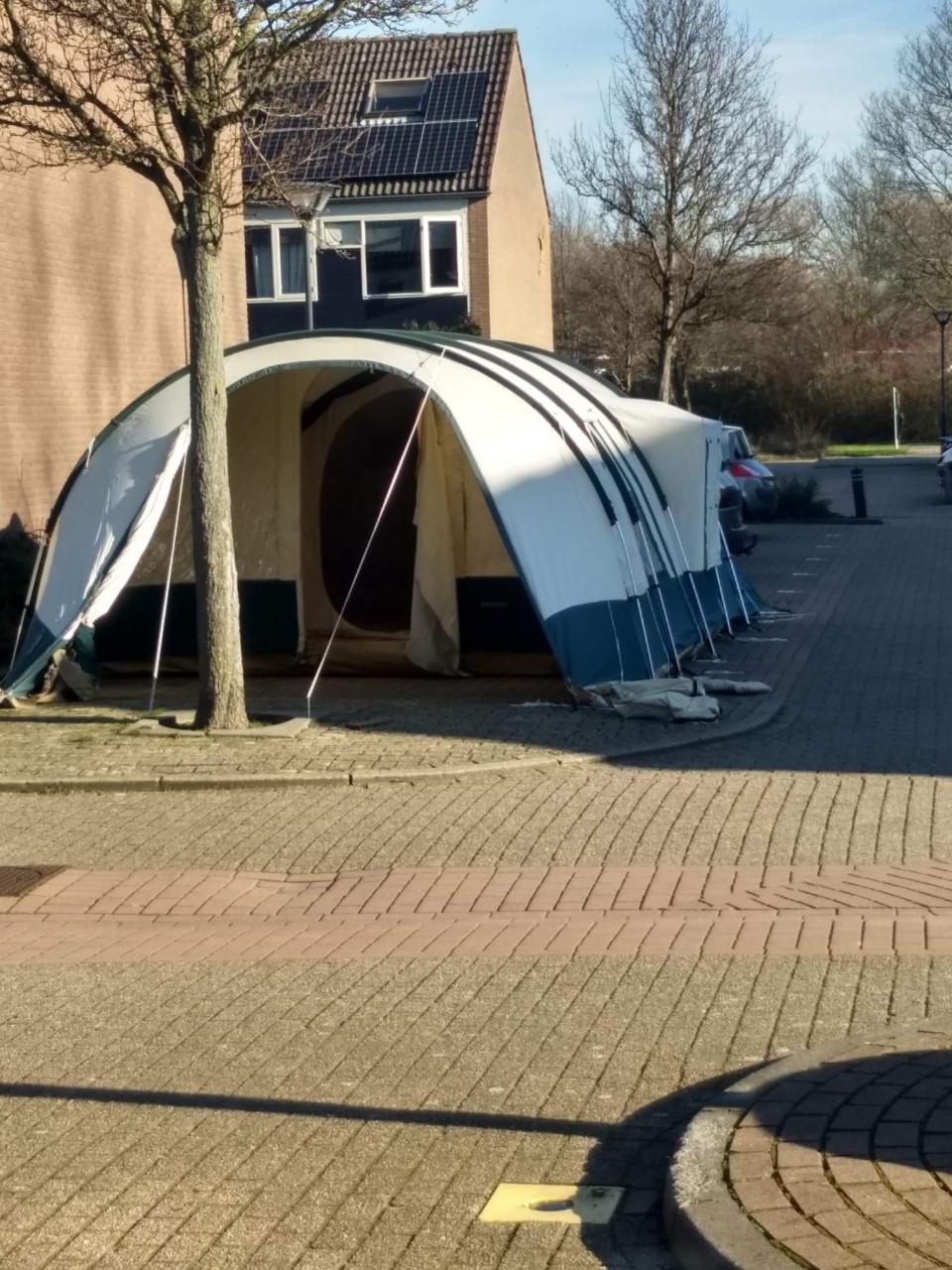 6 persoons familie tent met karretje incl keuken