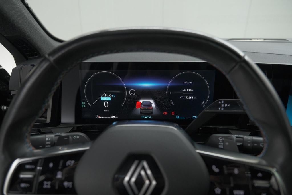 Renault Austral 1.2 e-tech full hybrid 200 iconic esprit alpine | 4 control