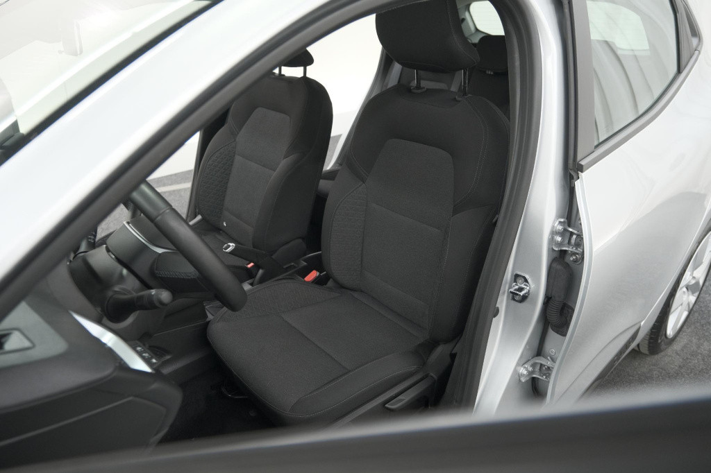 Renault Clio tce 90 zen | navigatie | elektrische ramen | apple carplay