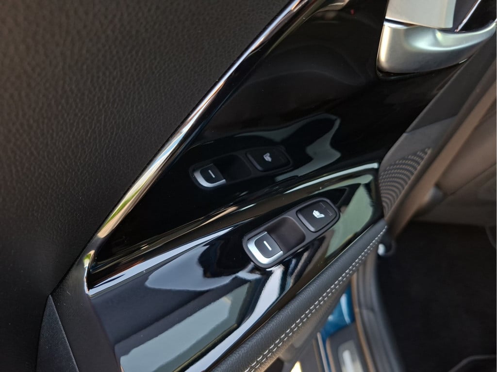 Kia Niro 1.6 gdi hybrid executiveline | schuifdak | volledig leder | jbl |