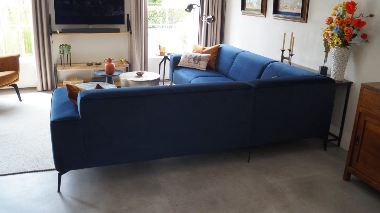 LIVIN24 Scandinavische hoekbank Vegas, stof velvet blauw 2,7 x 2,7 Meter.