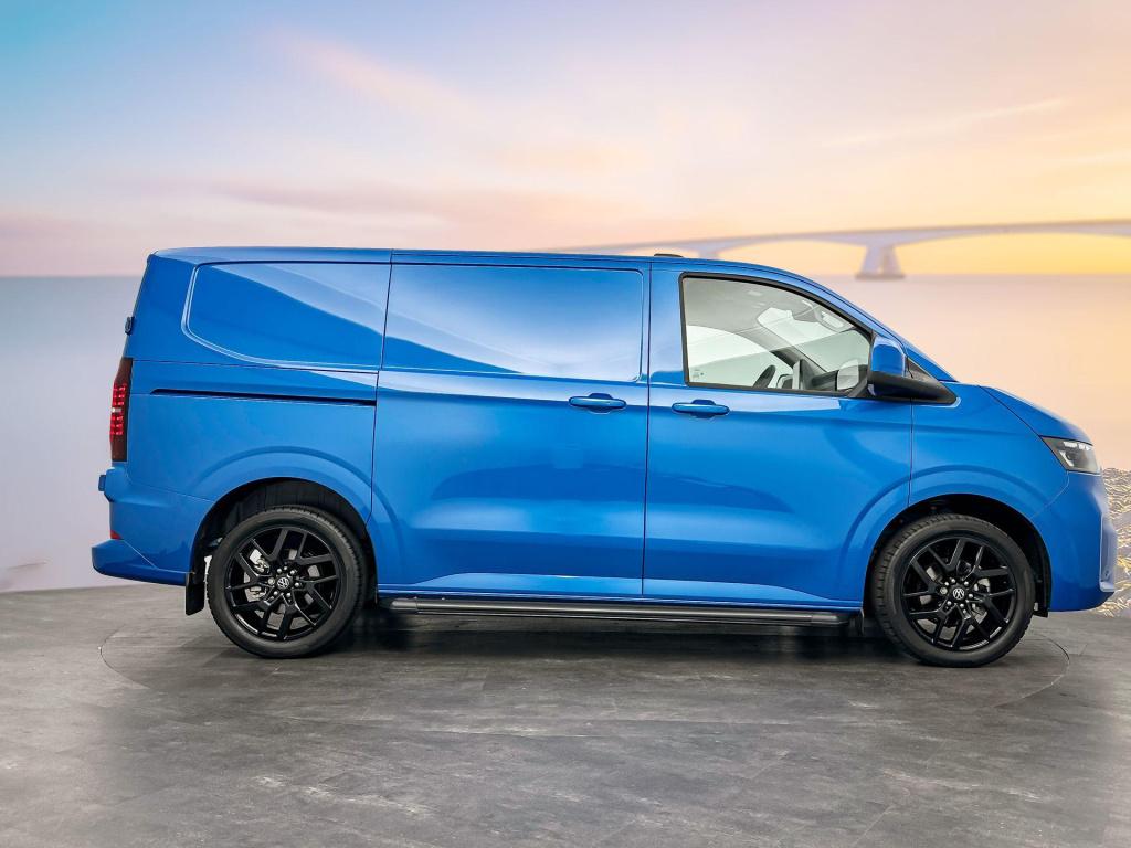 Volkswagen Transporter 2.0 tdi l1h1 28 style