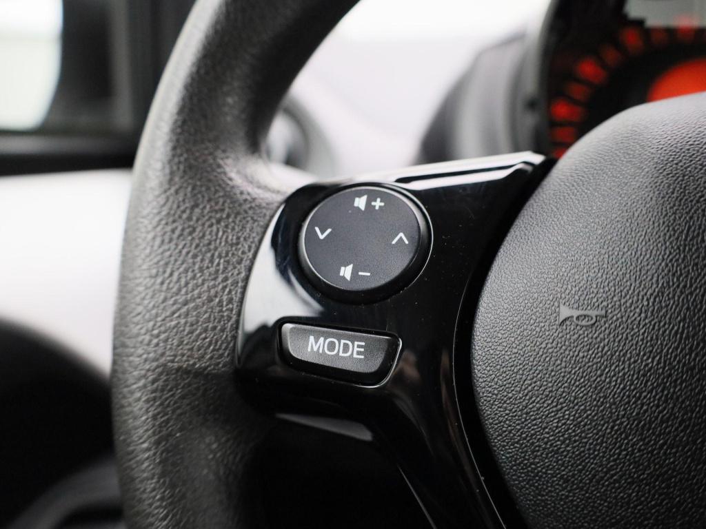 Peugeot 108 1.0 e-vti active | airco | camera | 5-deurs | bluetooth | apple