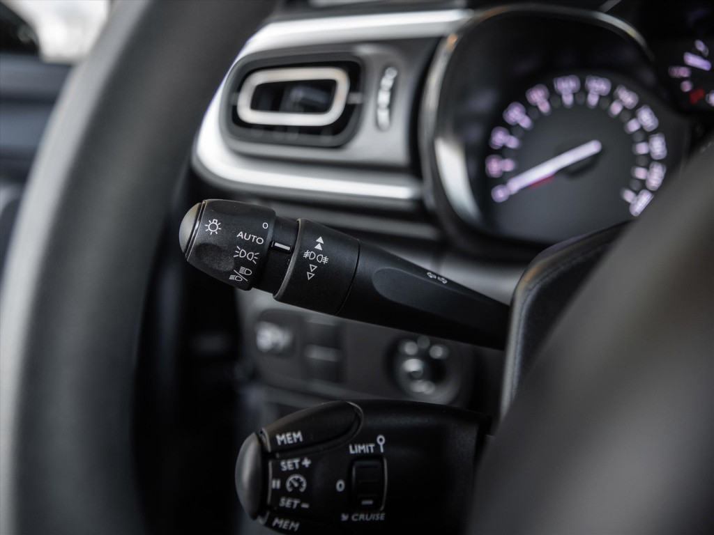 Citroen C3 1.2 puretech 110pk max automaat