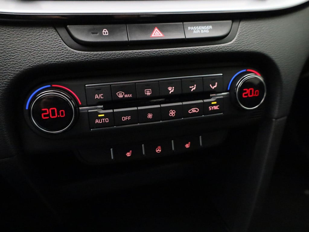 Kia Ceed Sportswagon 1.0 t-gdi dynamicplusline | navigatie | stoel/stuur ve