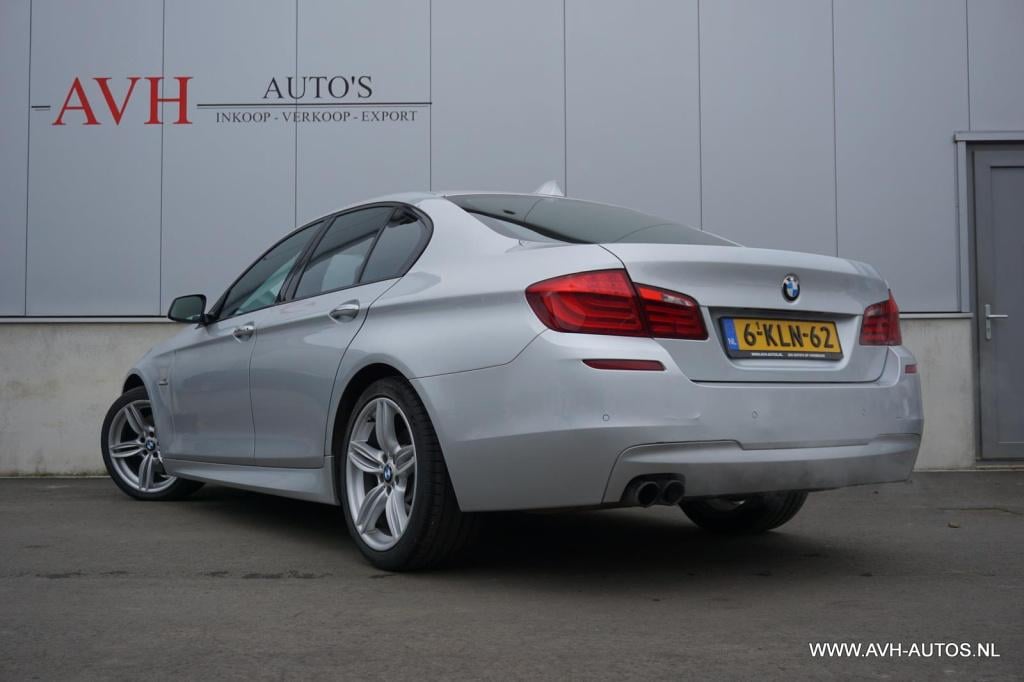 BMW 5 Serie 530i high executive