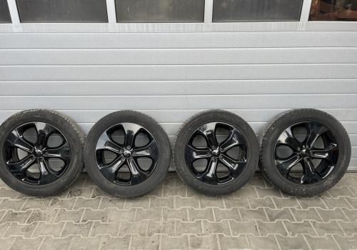 Winterbanden op originele Jeepvelg (18inch)