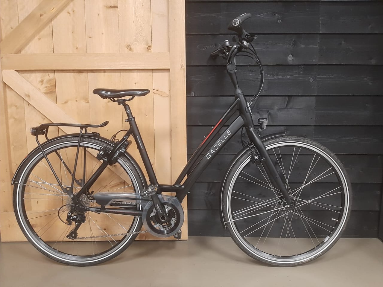 Zeer mooie sportieve Gazelle Chamonix S30