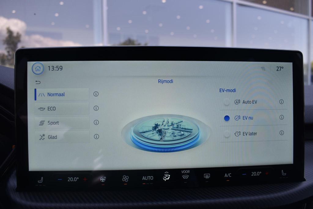 Ford Kuga 2.5 phev st-line x | climate control | adaptieve cruise control |