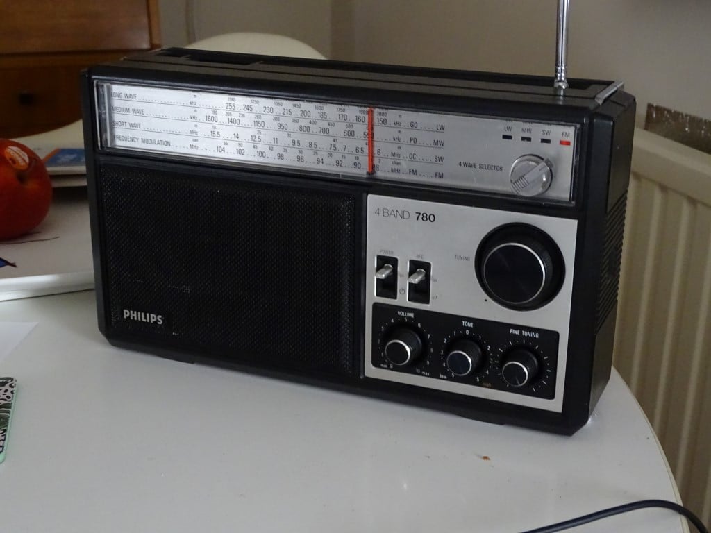 Radio Philips 4 band 780