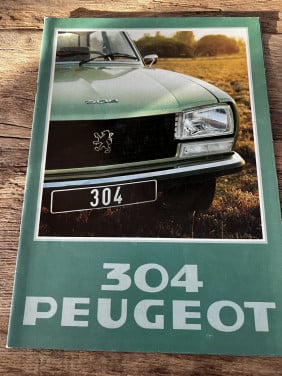 Peugeot 304