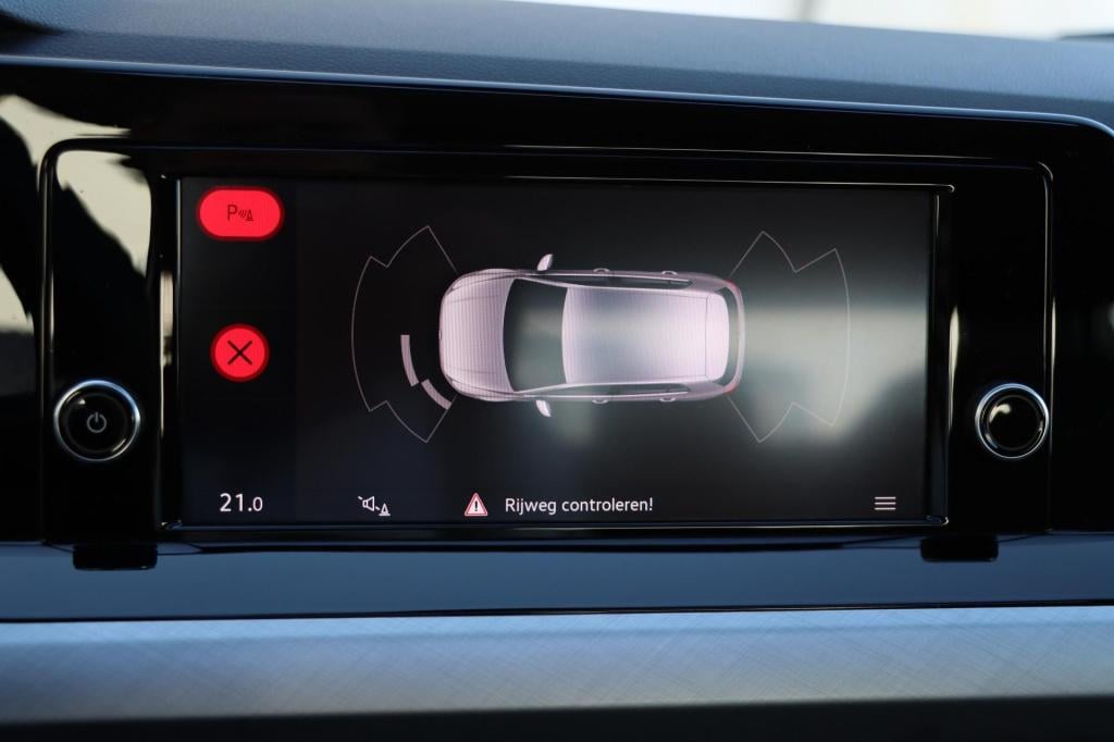 Volkswagen Golf 1.0 tsi life 110pk l panoramadak