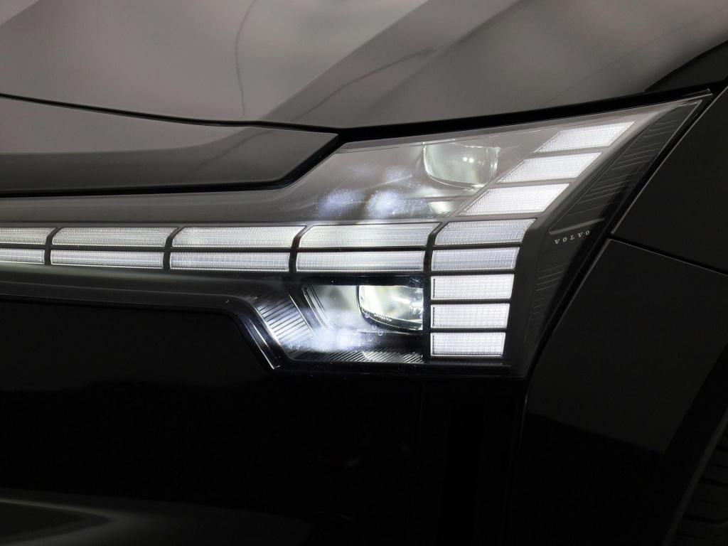 Volvo Ex30 single motor extended range core | automaat | apple carplay / an