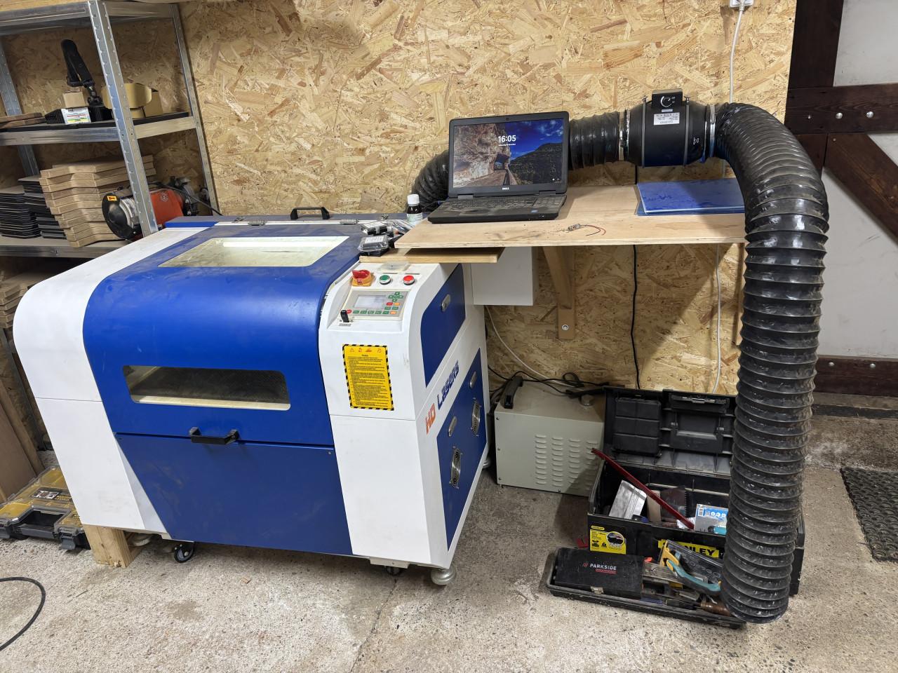 HD Lasers 60w CO2 laser + aansturingslaptop en software