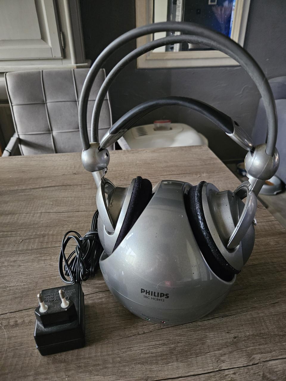 Werkend vintage draadloos PHILIPS SBC HC8412 koptelefoon