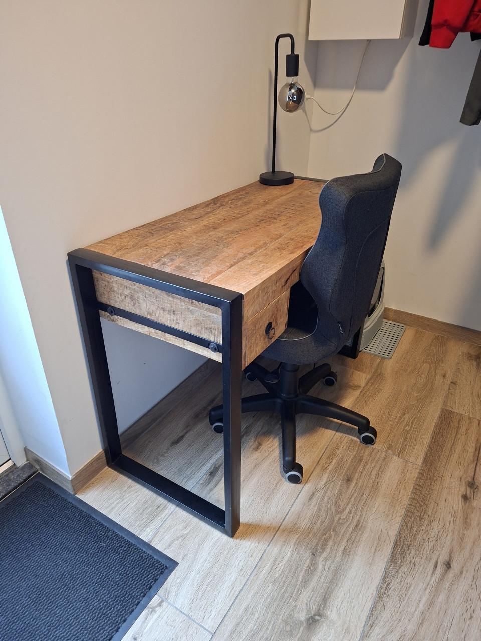 Bureau + bureaustoel