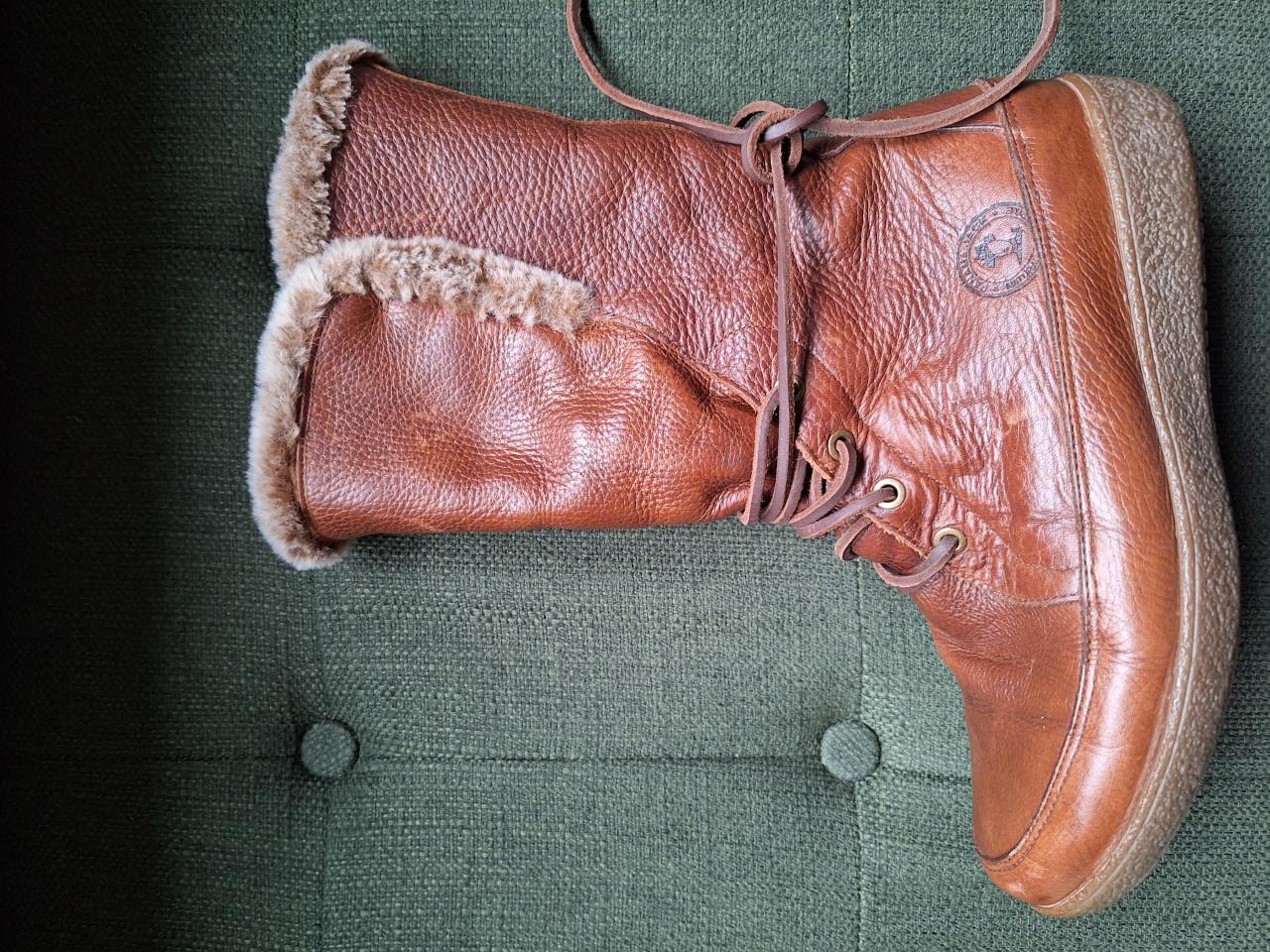 Vintage dames kleding,  2dehands kleding en accessoires