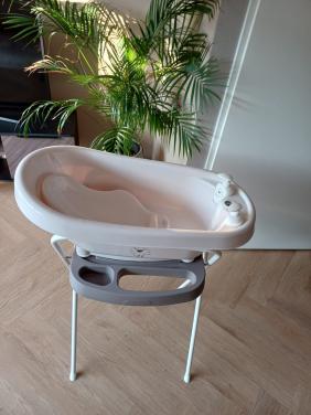 Bébé-Jou Click Thermobad Tiny Sheep + Badstandaard + Badzitje — €35