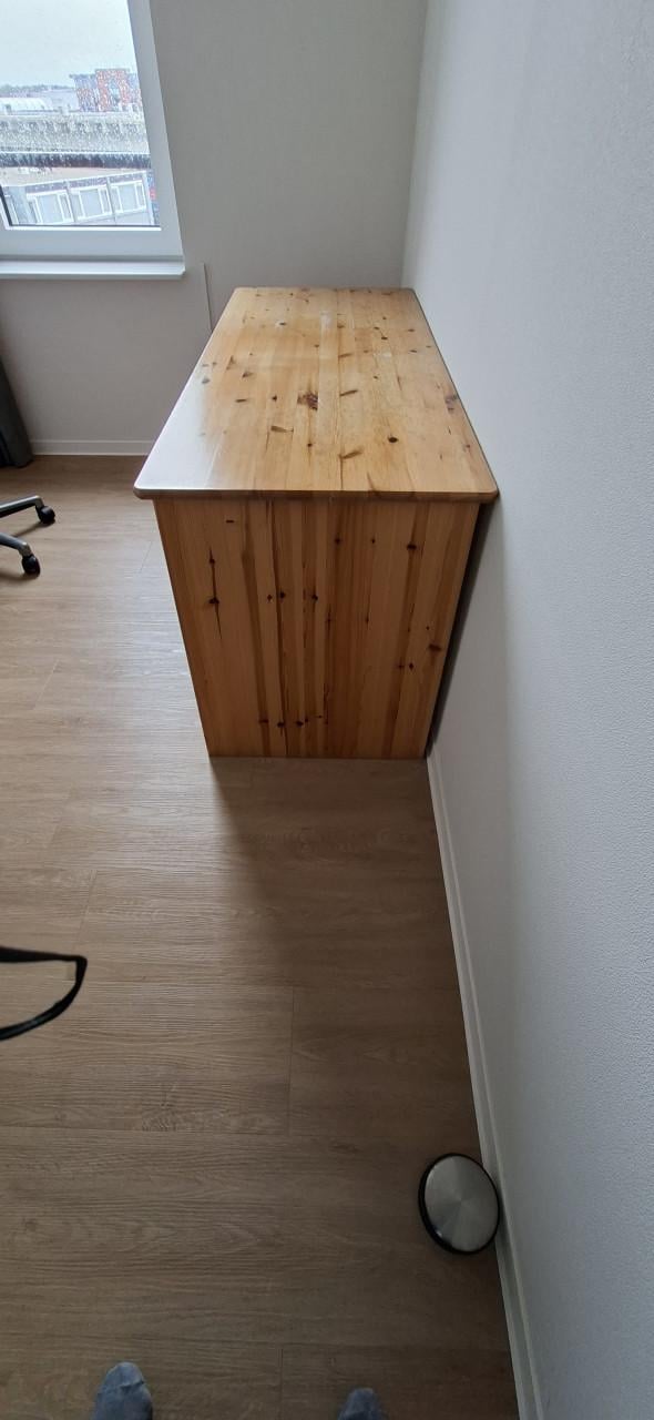 Eikenhouten bureau