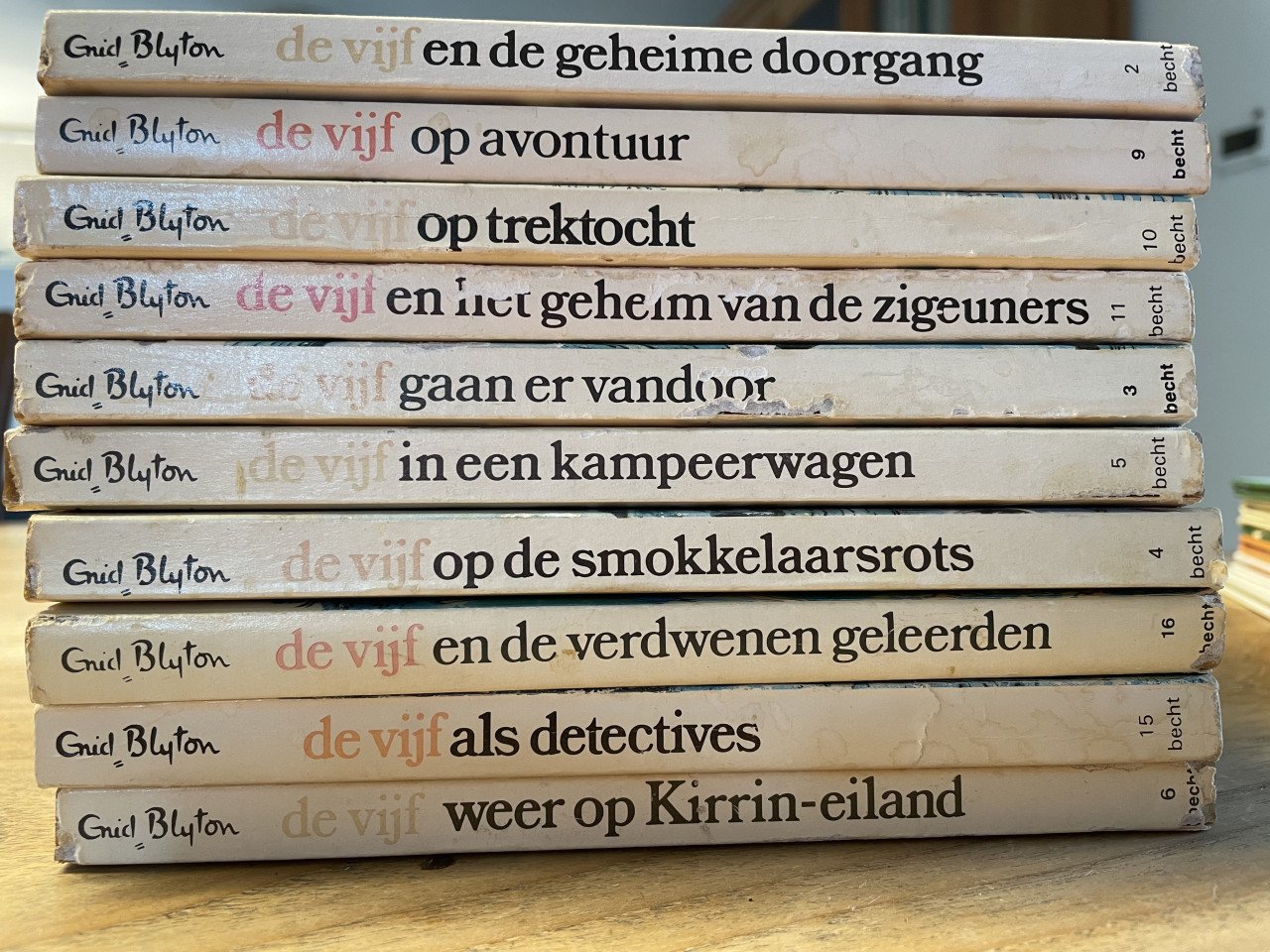 De Vijf. 10 boeken.