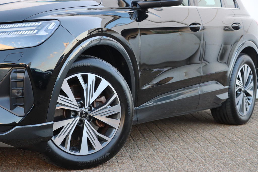 Audi Q4 E-tron 40 launch edition advanced plus 77 kwh