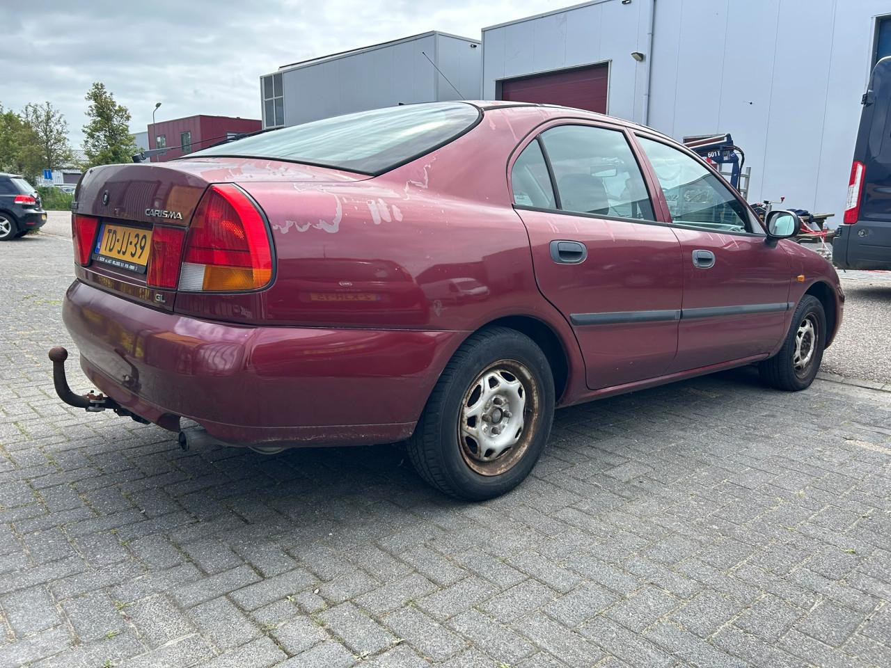 Mitsubishi Carisma 1.6 GL Ijskoude airco!/ BT/ Stuurbekrachtiging
