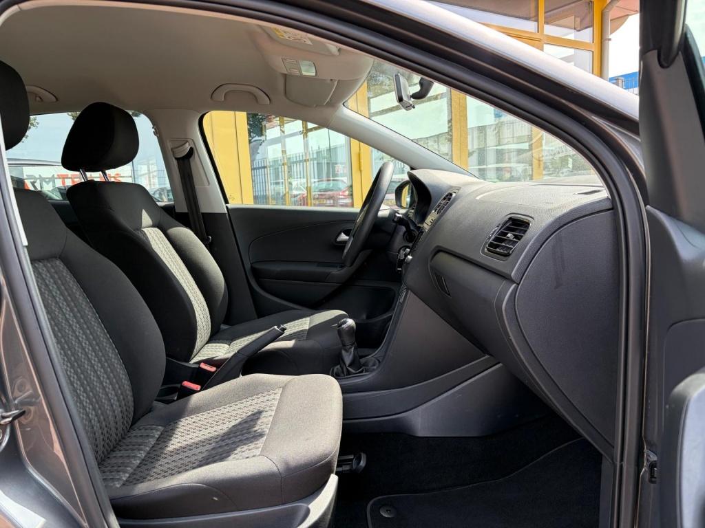 Volkswagen Polo 1.0 | 76.373 km!