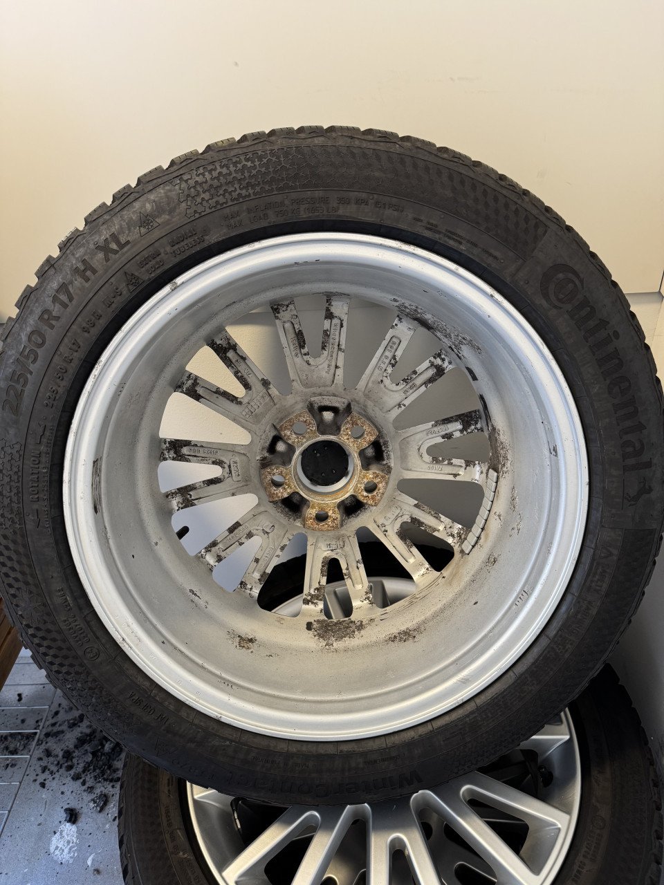 17 inch velgen met zgan Continental Winterbanden