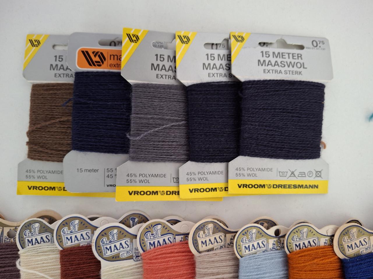 35 vintage kaartjes maasgaren