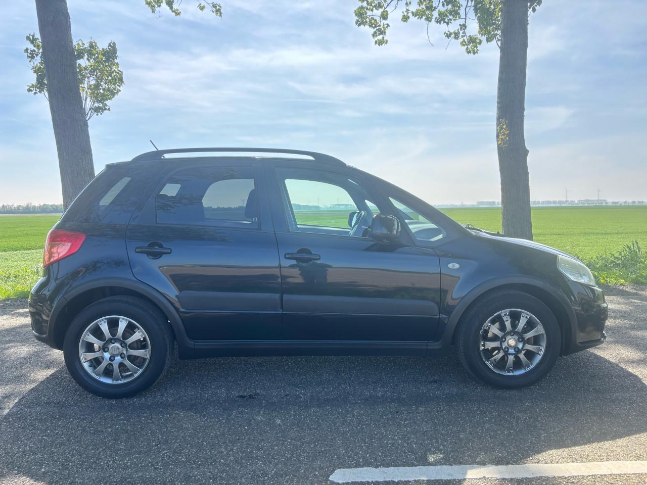 Suzuki SX4 1.6 benzine uit 2008 / 138DKM NAP / AIRCO / 2 SLEUTELS
