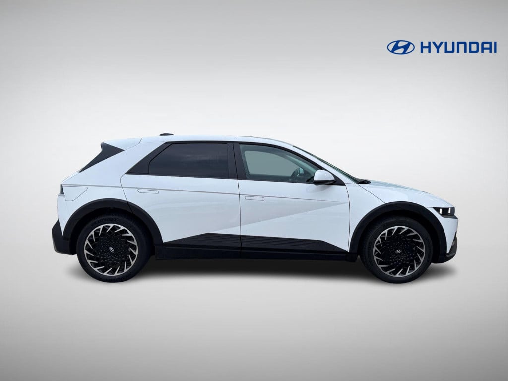 Hyundai Ioniq 5 connect+ 84 kwh 20'' velgen + afneembare trekhaak!