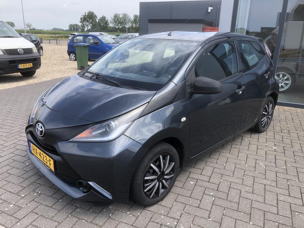 Toyota Aygo 1.0 vvt-i x-now