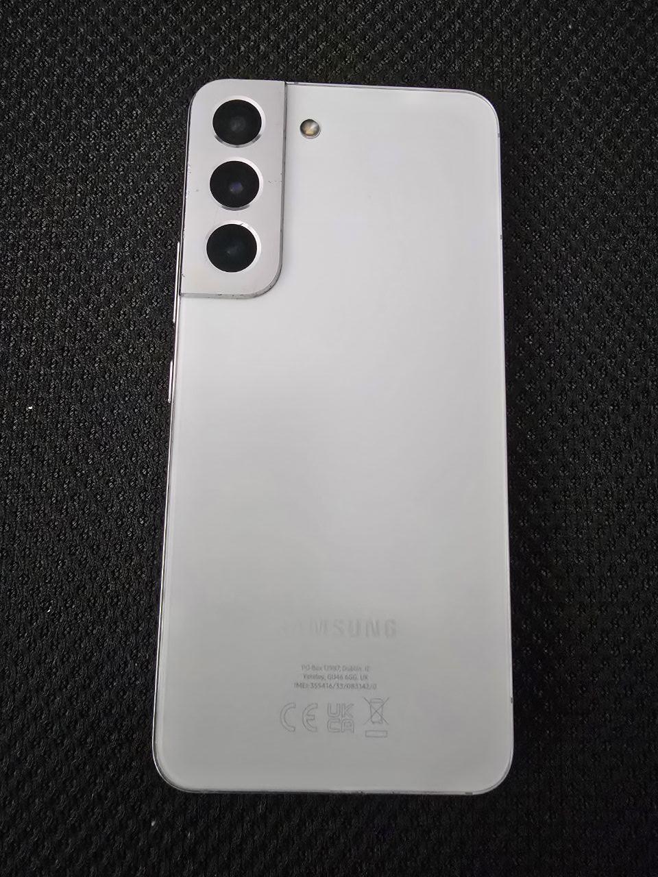 Samsung S22