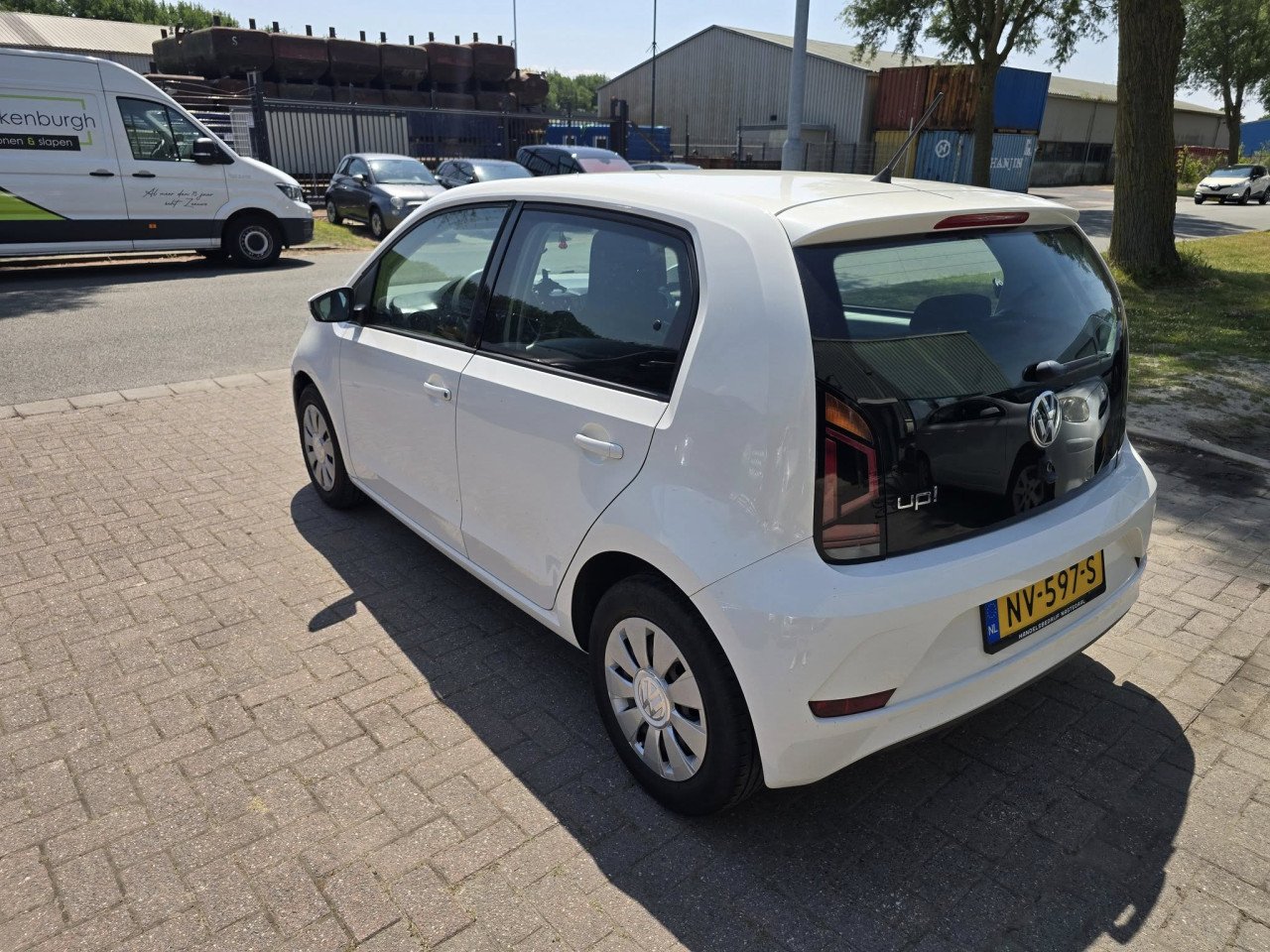 Volkswagen up 1.0 move