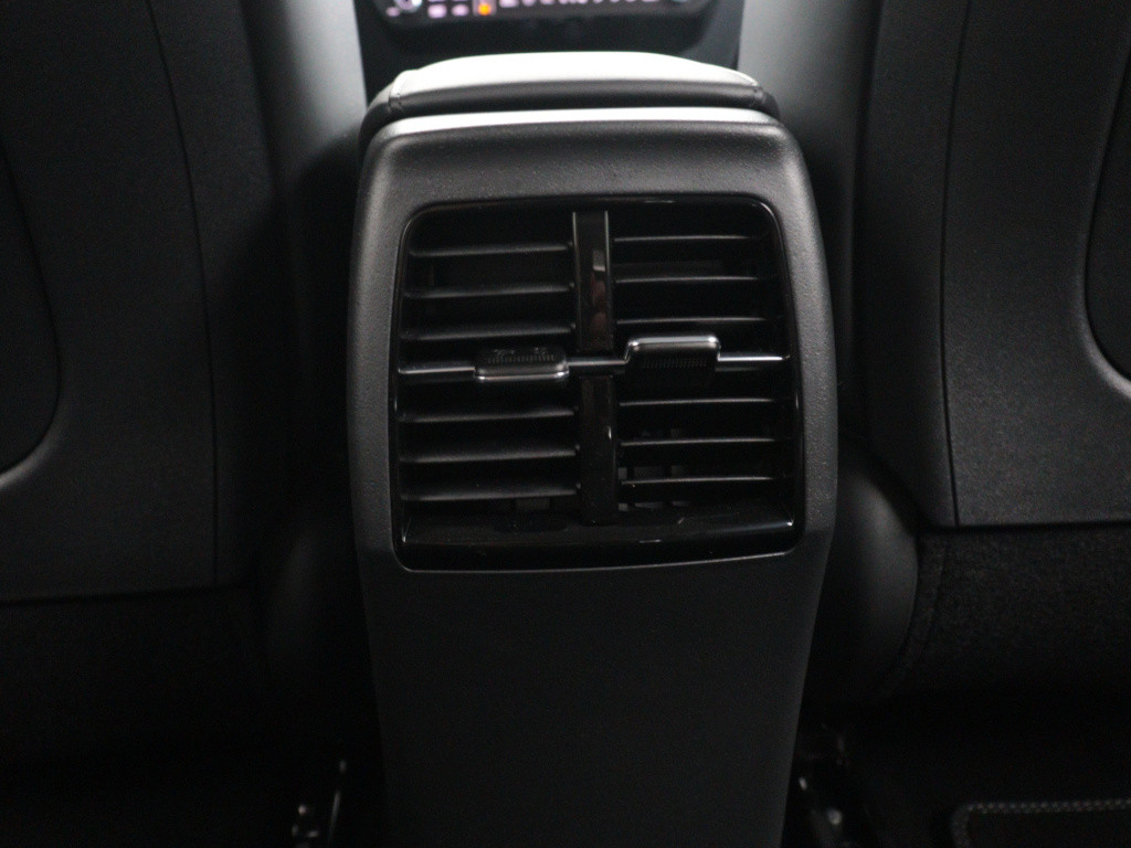 Kia Niro Ev edition advanced 64.8 kwh | navigatie | parkeercamera |