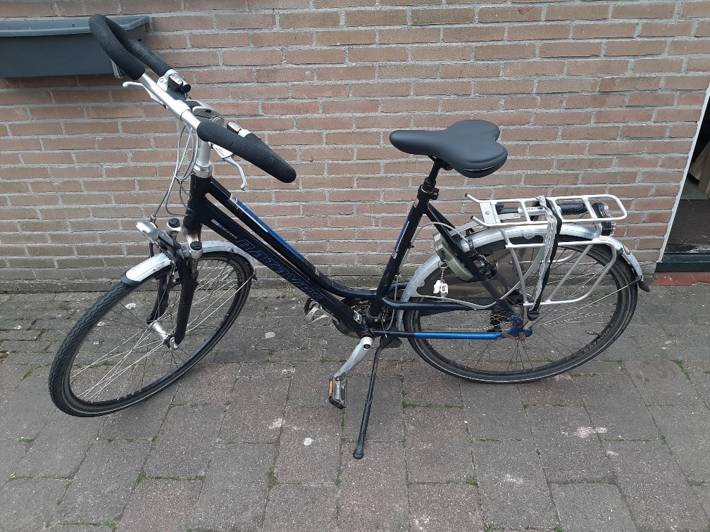 Batavus herenfiets, Batavus damesfiets, B-Twin jongens mountainbike