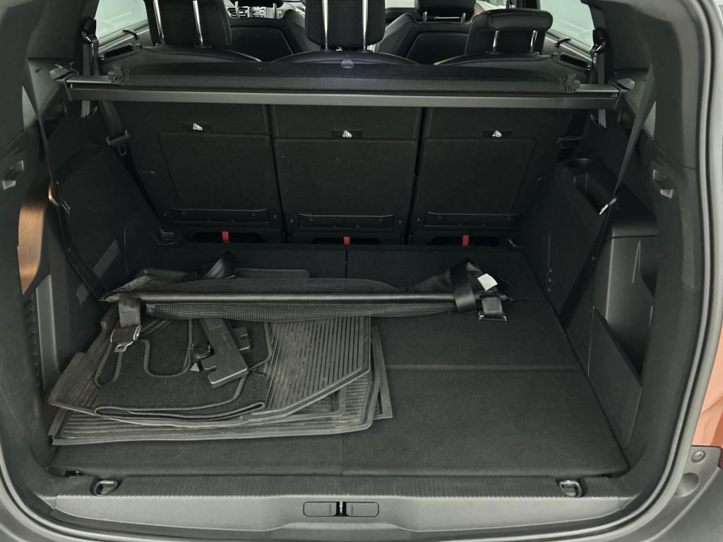 Peugeot 5008 180pk gt pack business | rijklaar | trekhaak | leer | adaptiev