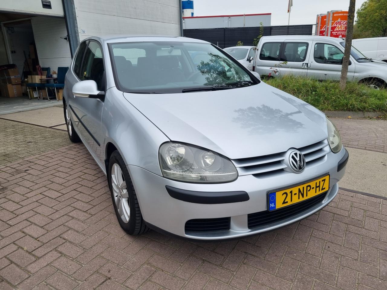 Volkswagen Golf 1.4 Trendline | Airco | Cruise control!