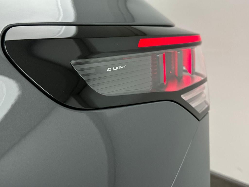 Volkswagen Tayron r-line edition 1.5 ehybrid 150 kw / 204 pk suv 6 v